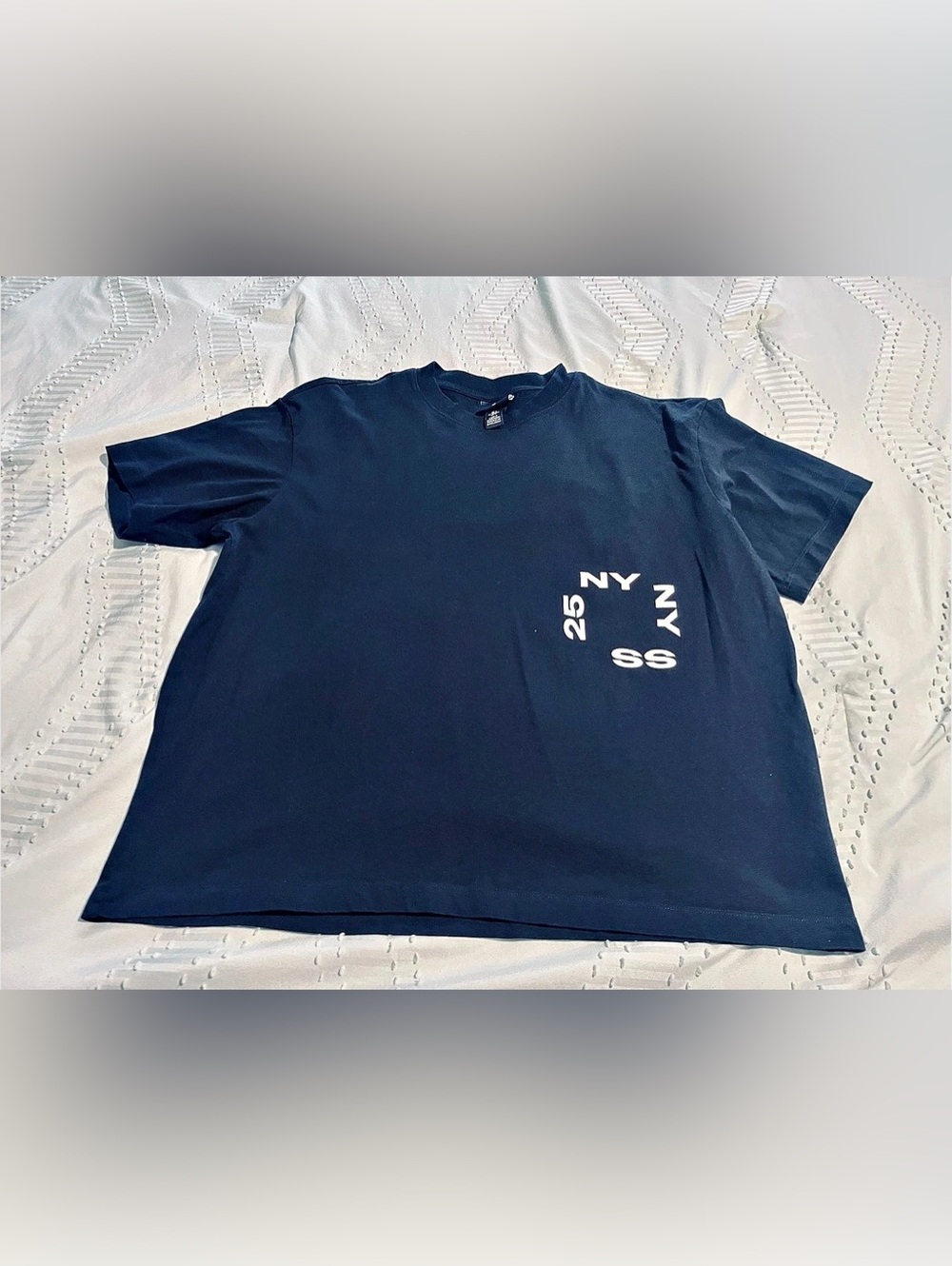 H&M Loose Fit Printed T-Shirt Graphic Tee Blue Medium